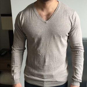 H&M V-neck sweater